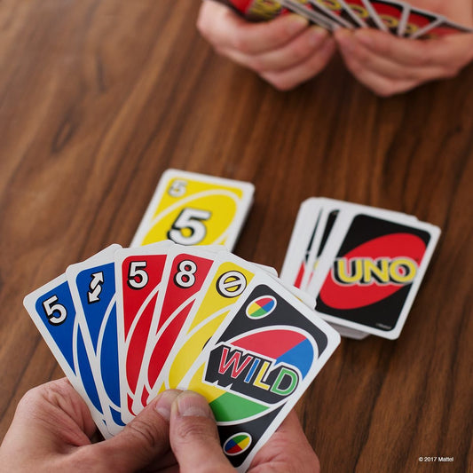 ONO Cards β UNO Deluxe Family Card Game